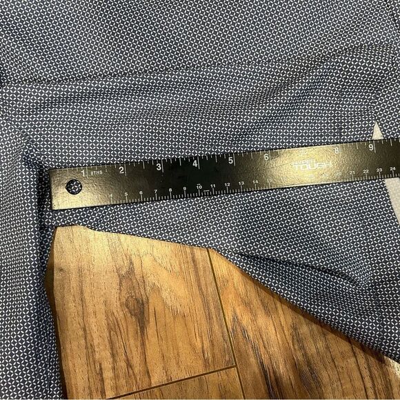 Johnnie-O Golf Performance Shorts 40x9 Pacific Blue Geometric Print - Picture 7 of 9